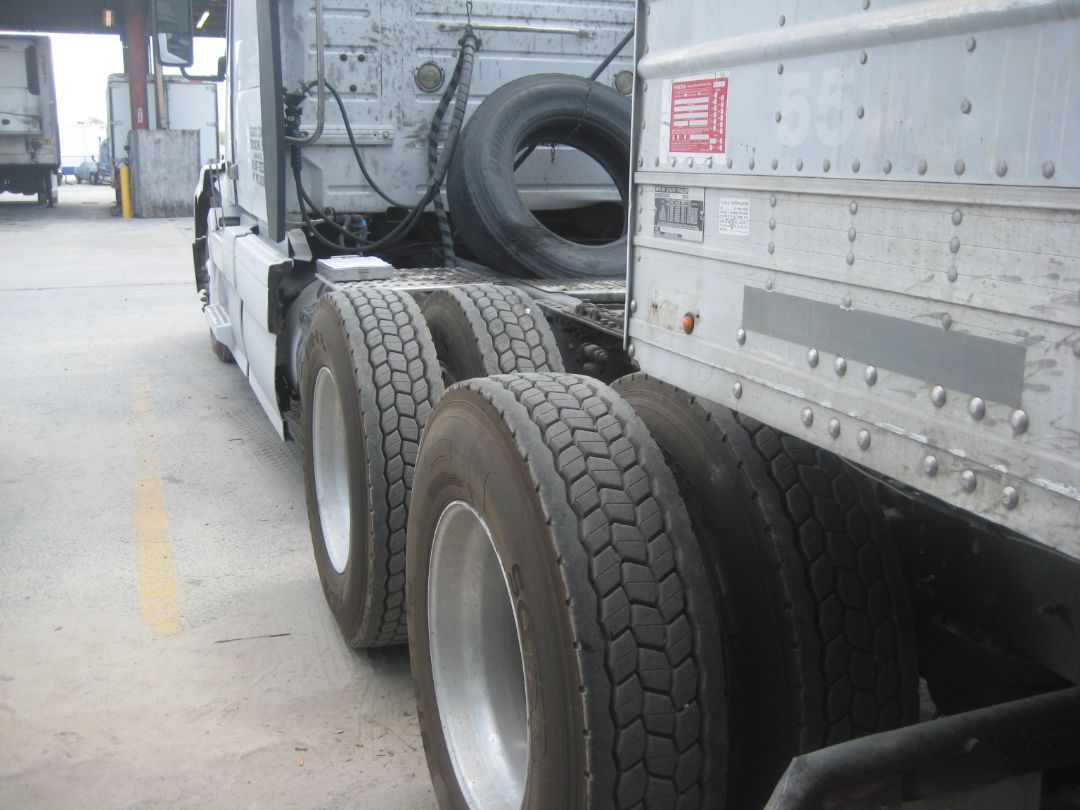 2008 VOLVO VLN - Image 4